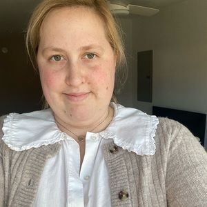 Meet your Posher, Elouise